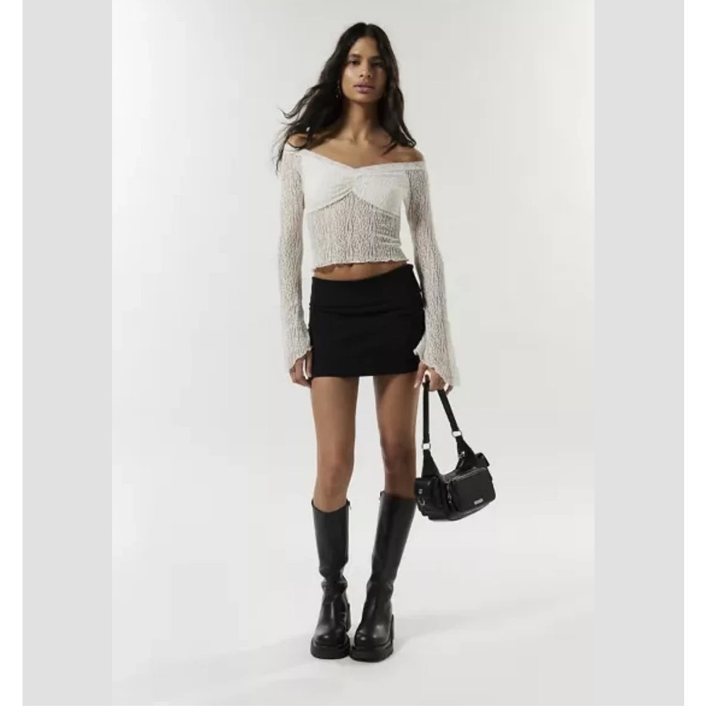 Silence + Noise Delphine semi sheer lace top - Picture 2 of 6